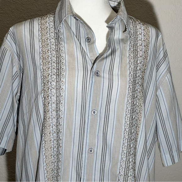 Salty Mens Large Button Down - Picture 4 of 5